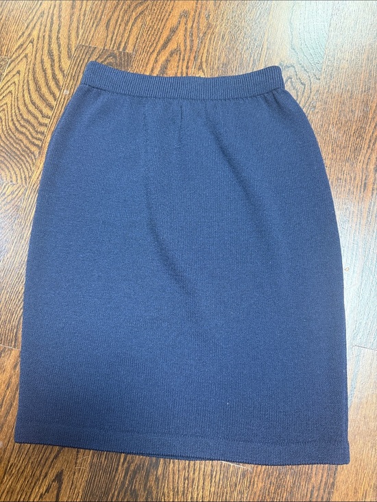 St. John Collection Dresses & Skirts - St. John Basics By Marie Gray Santana Knit Skirt Navy Blue Size 2